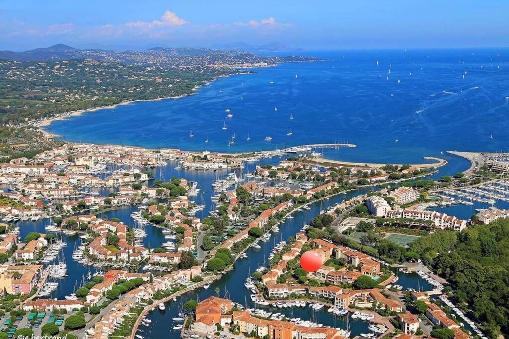 2 Bedrooms, 15 Min Walk To Beach, Ac, Pool & Fiber Internet In A Quiet, Private Gated Domain 5Kms To St Tropez Коголен Екстериор снимка