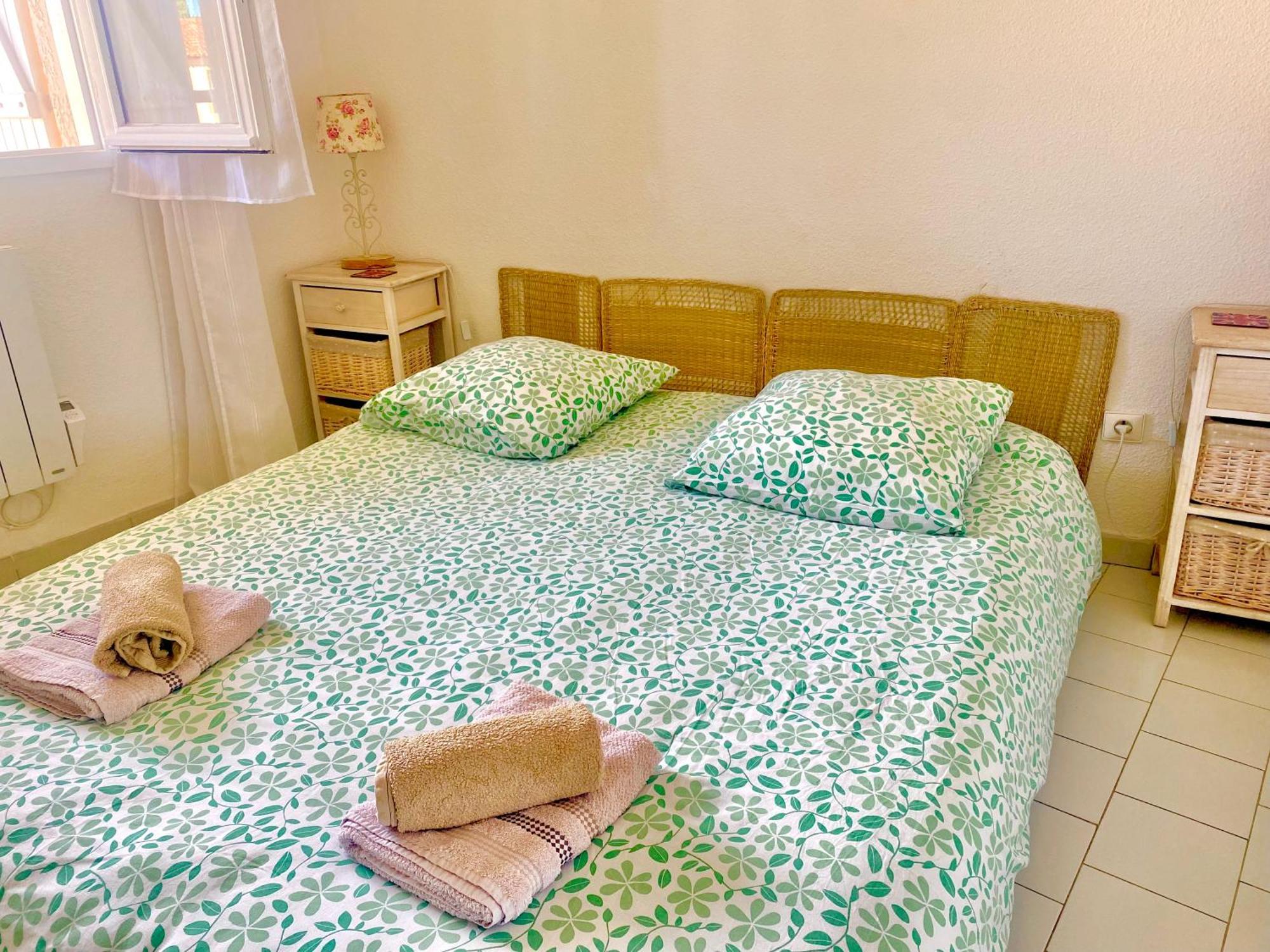 2 Bedrooms, 15 Min Walk To Beach, Ac, Pool & Fiber Internet In A Quiet, Private Gated Domain 5Kms To St Tropez Коголен Екстериор снимка